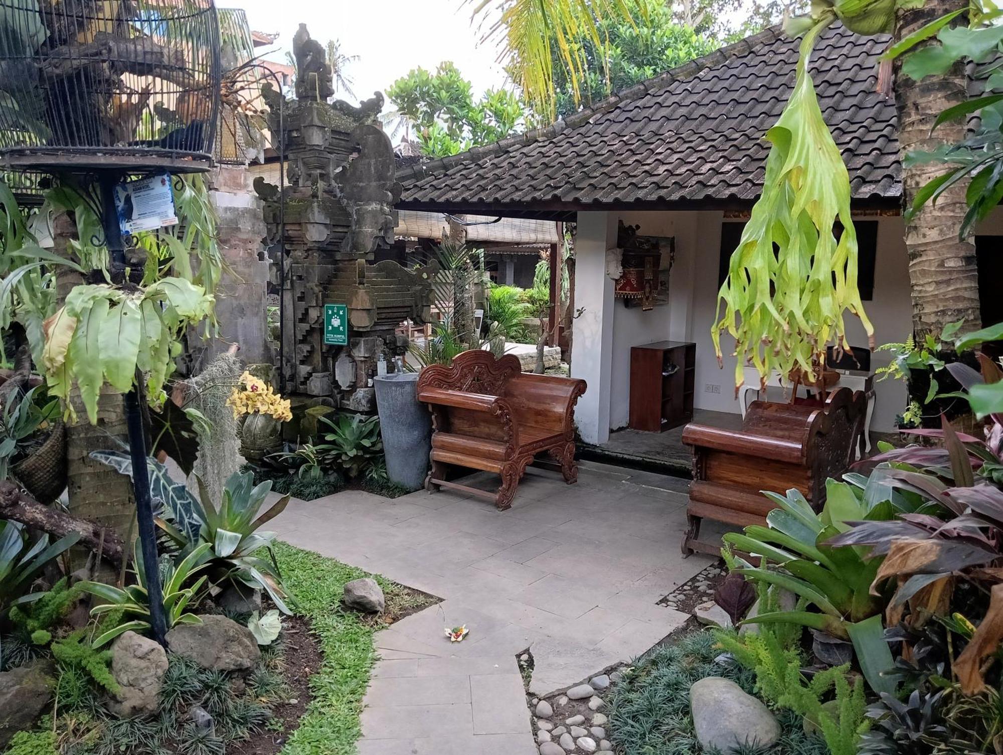 Liyer Spirit House Hotel Ubud  Exterior photo