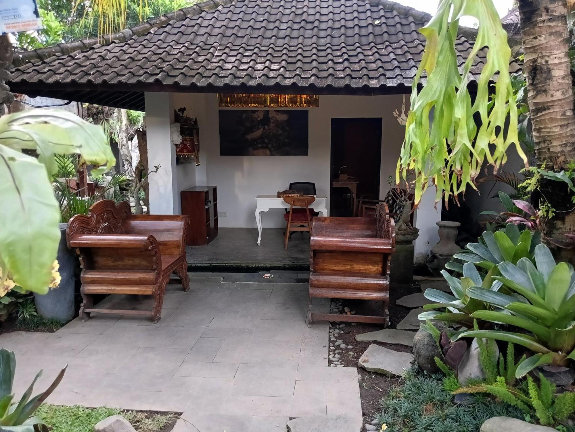 Liyer Spirit House Hotel Ubud  Exterior photo